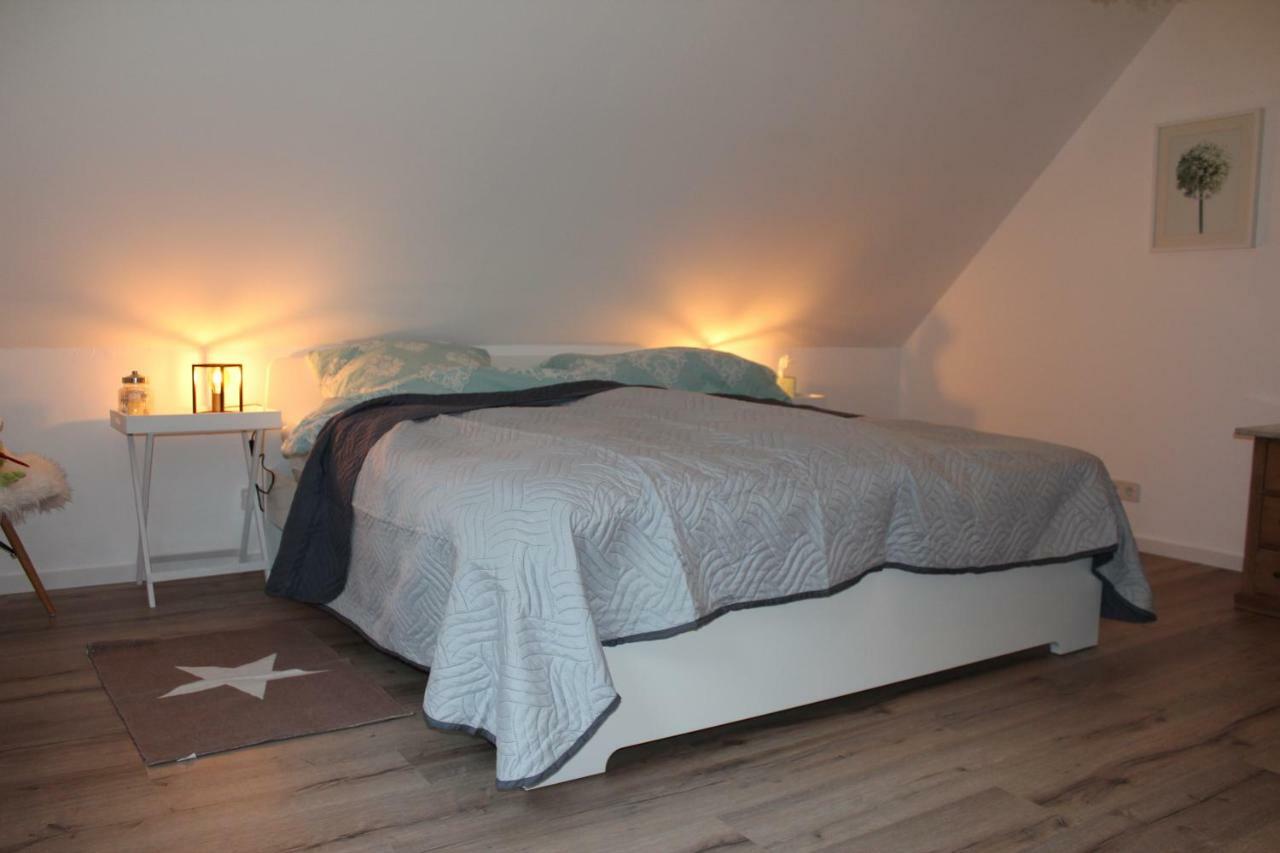 Ferienwohnung Im Tuermchen Oberfell Eksteriør billede
